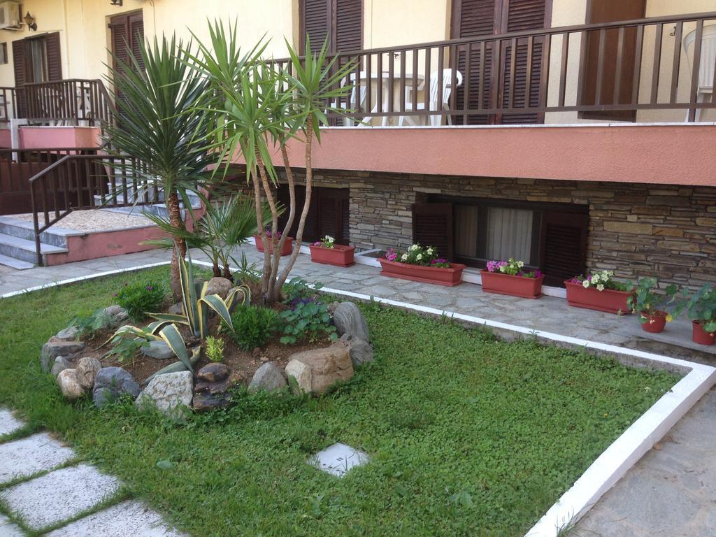 Hotel Markos Иериссос Экстерьер фото